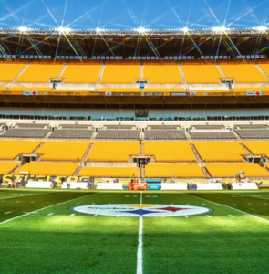 Steelers vs. Cowboys  ‘Sunday Night Football’ Game Begins Following Nearly 90-Minute Weather Delay