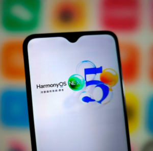 Huawei makes a strong comeback after Android by unveiling new phones with its own software