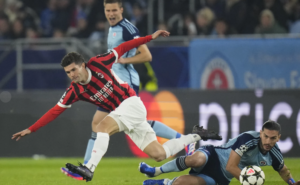 US midfielder Christian Pulisic to be examined for calf injury with AC Milan