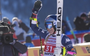 Lindsey Vonn finishes 14th in a super-G to mark her return to World Cup skiing at age 40