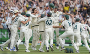 Australia claims dramatic final-hour victory against India in 4th Test