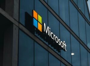 Microsoft faces £1bn class action case in UK over software prices