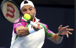 Grigor Dimitrov retires with groin injury during Brisbane International semifinal