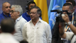 Colombia’s president calls for migrants to leave jobs in the US and return home