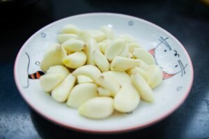 The Miraculous Benefits of Eating Garlic on an Empty Stomach for 15 Days, Know This Overlooked Remedy