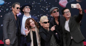 ‘Goonies’ cast reunites to honor Ke Huy Quan