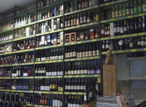US importers stockpile Italian Prosecco as a hedge against possible Trump tariffs