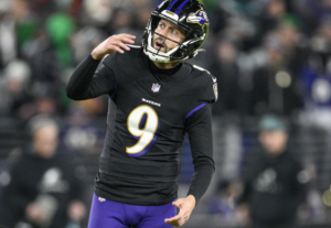 Ravens’ Tucker releases new statement: ‘I have never intended to disrespect anyone’