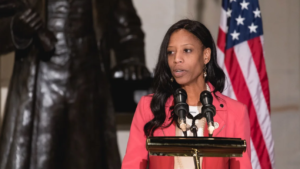 Mia Love, first Black Republican congresswoman, faces worsening cancer prognosis, daughter says