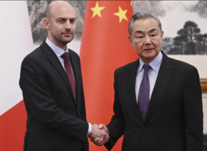 France’s foreign minister is in China to discuss Ukraine and trade issues