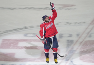 Alex Ovechkin ties Wayne Gretzky’s NHL record with his 894th goal
