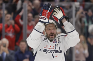 Alex Ovechkin breaks Wayne Gretzky’s NHL career goals record by scoring his 895th