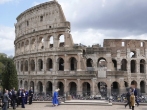 UK royals meet Italy’s president and enjoy a special tour of Rome’s Colosseum