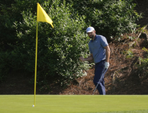 Scottie Scheffler gets a break from an azalea, escapes a magnolia and trails by 3 at the Masters