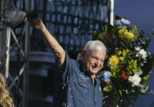 Former Panamanian president Martinelli leaves Nicaraguan embassy for asylum in Colombia