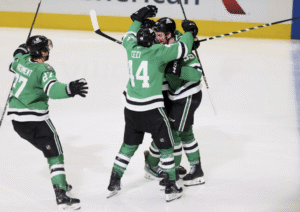 Harley scores on OT power play, Stars beat Jets 2-1 to reach 3rd straight West final