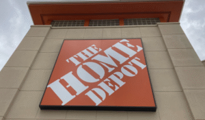 Homeowners Invest in Repairs and Renovations Despite Economic Uncertainty and Rising Costs