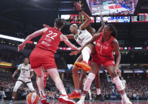 With record crowd watching, Sky get blown out by Fever in first WNBA game at United Center