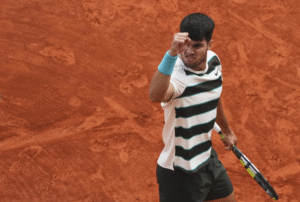 Alcaraz fends off three match points to push French Open final versus Sinner into fifth set