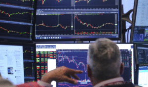 U.S. Stocks Hover Close to Record Highs After Positive Inflation Report