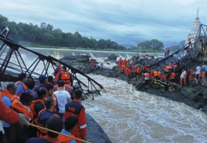 Two Dead and 32 injured as Bridge Falls at Popular Tourist Spot in Western India