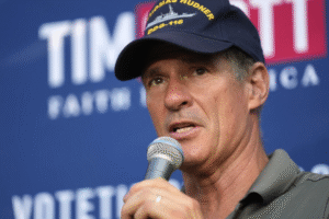 Ex-Massachusetts Republican Senator Scott Brown Announces Run to Replace Shaheen in New Hampshire