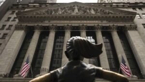 U.S. Stocks Edge Lower in Calm Trading After Juneteenth Break
