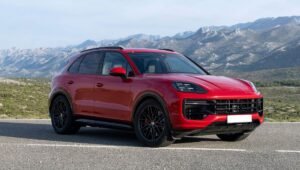 “2025 Porsche Cayenne Review: Stunning Performance but Steep Price Tag”