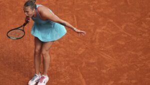 Aryna Sabalenka Apologizes to Coco Gauff for ‘Unprofessional’ Comments After French Open Loss