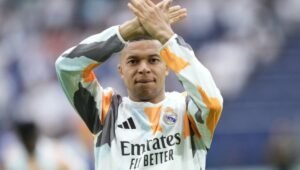 Real Madrid’s Kylian Mbappe hospitalized with stomach flu during Club World Cup campaign