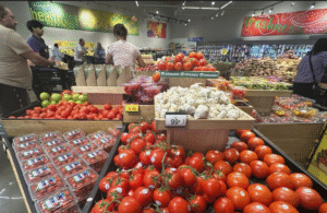 U.S. Retail Sales Fluctuate Amid Volatile Trade environment